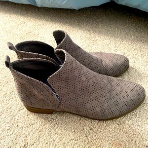 Dr. Scholl’s booties size 8 1/2